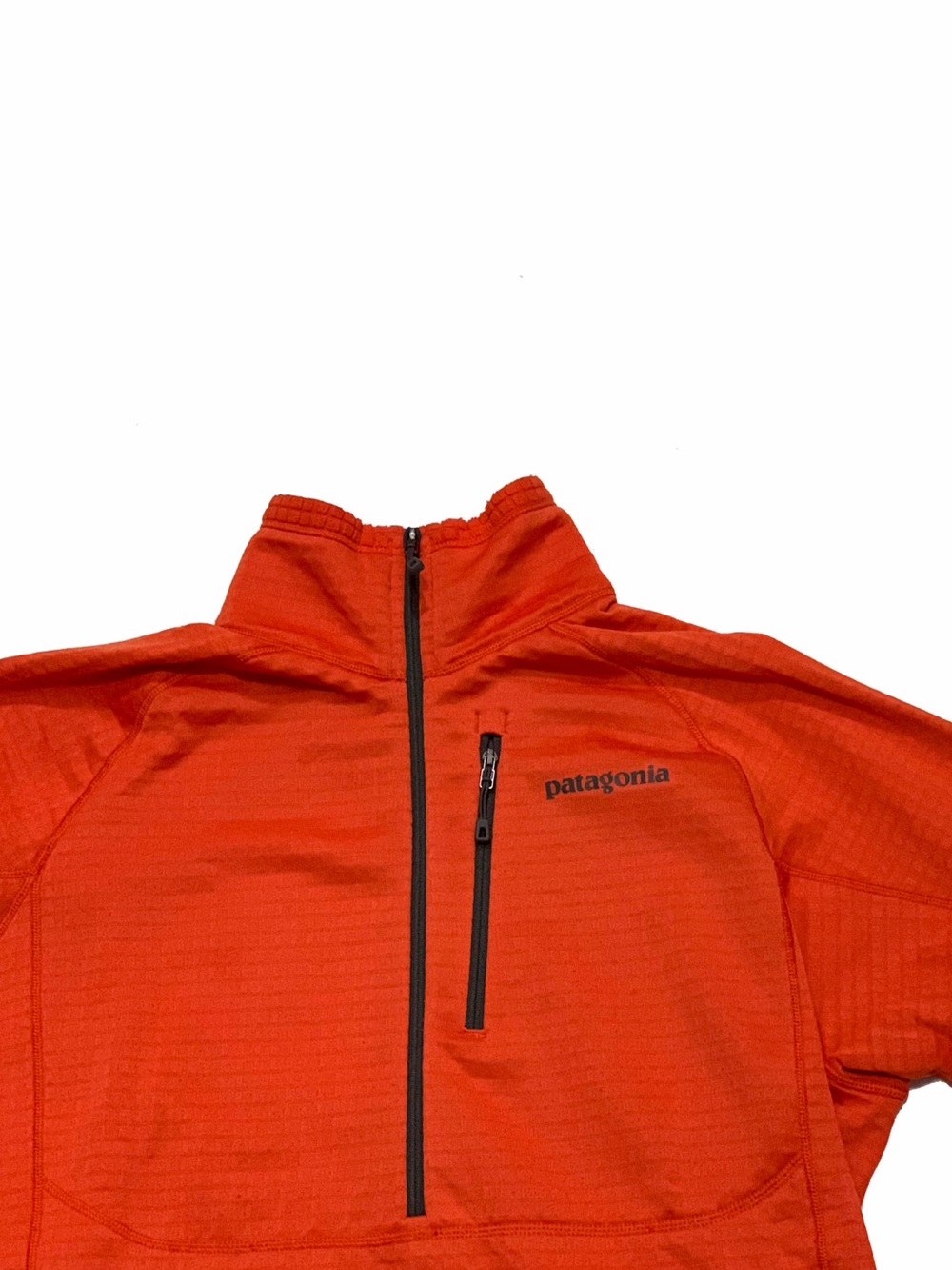 M / Patagonia Men’s R1 Pullover - Picture 2 of 4